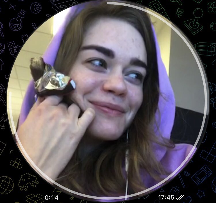 и кому такой милый зайчик достанется