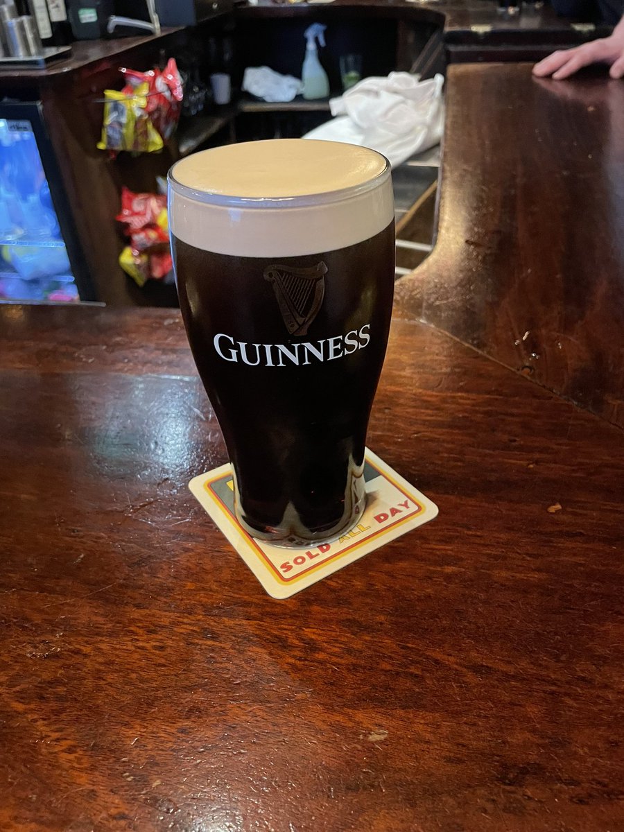 malachy_tuohy's tweet photo. @beautifulpints Guinea Grill serving up fantastic winter grade https://t.co/TzCMkImI9l
