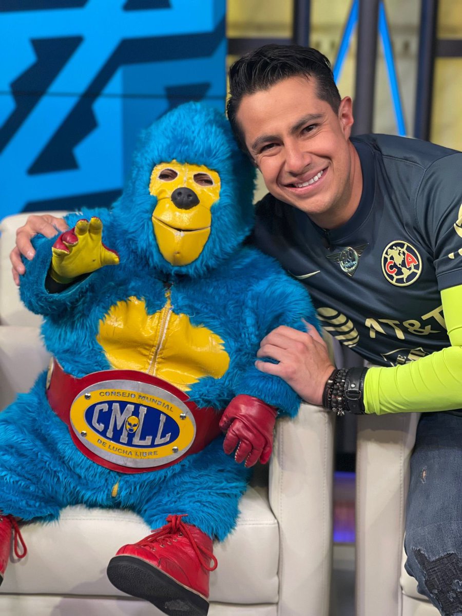 TotalmenteLeo's tweet photo. Viernes de #SaborYVigor.
¿A dónde nos invitarían a @Kemonito_cmll y a mí? https://t.co/i4bU92R4zz