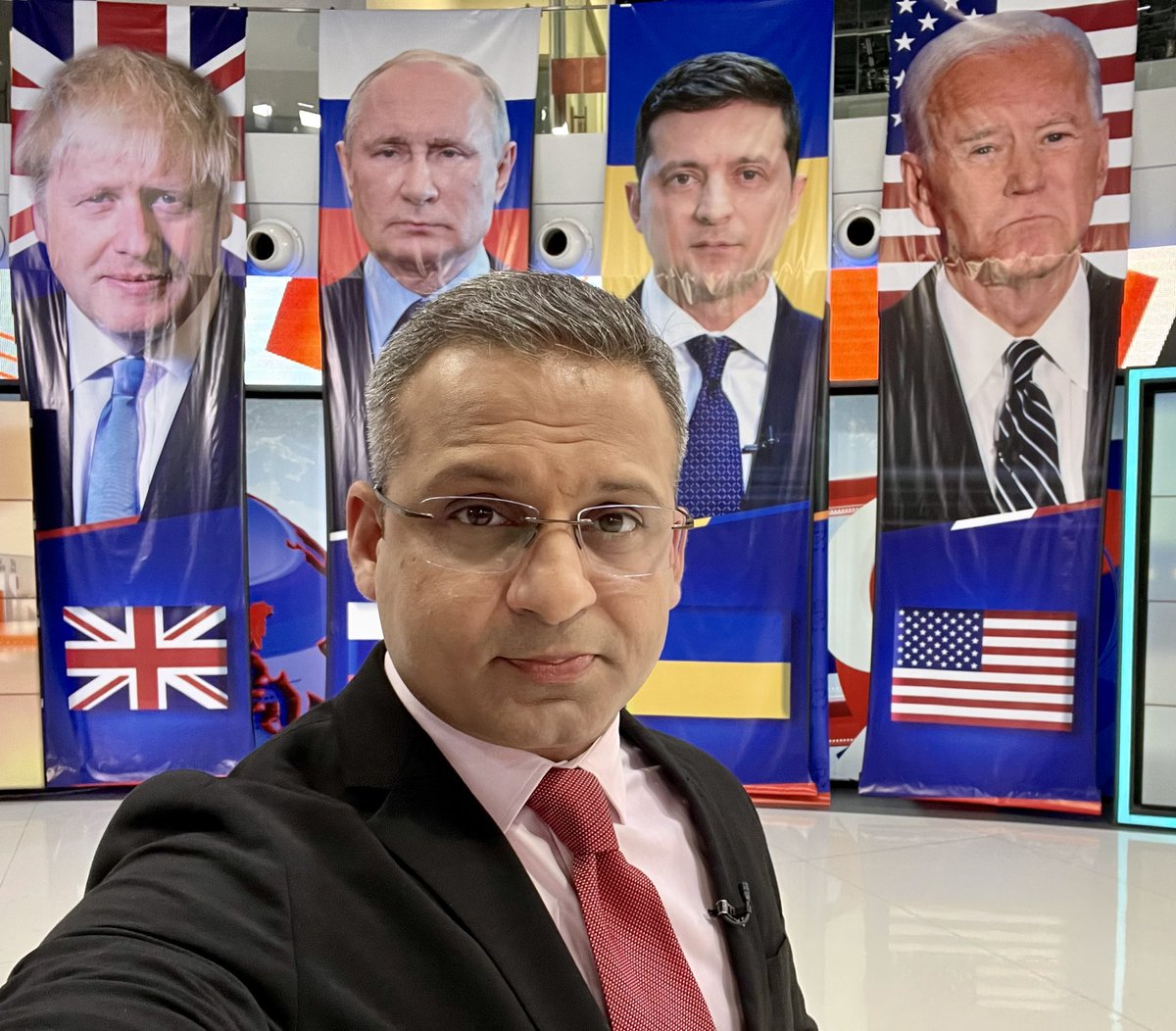 nishantchat's tweet photo. These world leaders will decide if we will live in peace or pieces ! 

#worldpeace #worldleaders #putin #zelenskiy #biden #borrisjohnson #ukraine #russia #america #england https://t.co/o5S4vDYFHF
