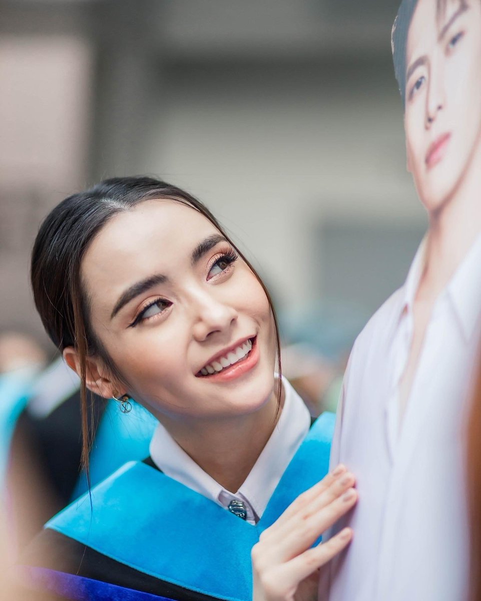 littleduck89's tweet photo. เวลาเค้ามีความสุขเราแม่งโครตมีความสุขเลย😊 #มุกดานรินทร์รักษ์ https://t.co/HfeV1CwUOj