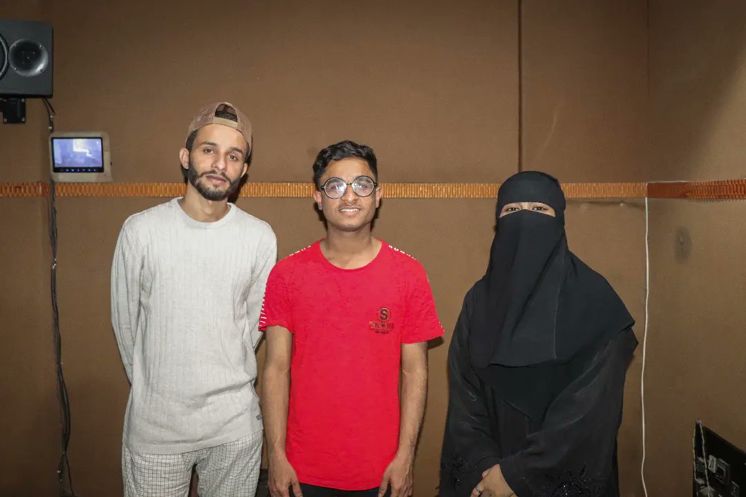 mahin_baloch's tweet photo. The Mirror of Life 

Title song performed by : Anas Baloch, Eva-B &amp; Sahiba Yousuf

Mix Master by : Dijay Khalifa &amp; Lil Ak 100 

Vocal Recordist : Hafeez Baloch (Baloch Studio)

Song Written by: Anas Baloch &amp; Eva-B 

#mahinwahidbaloch 
#workforchange 
#mirroroflife 
#titlesong https://t.co/1UtdEmmZdg