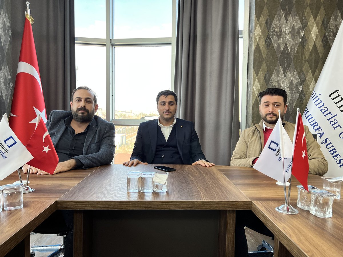 deguzder's tweet photo. Şanlıurfa Mimarlar Odası'na @sanliurfamimod hayırlı olsun ziyaretinde bulunduk. @karadagferhatt https://t.co/4vHGywMgiV