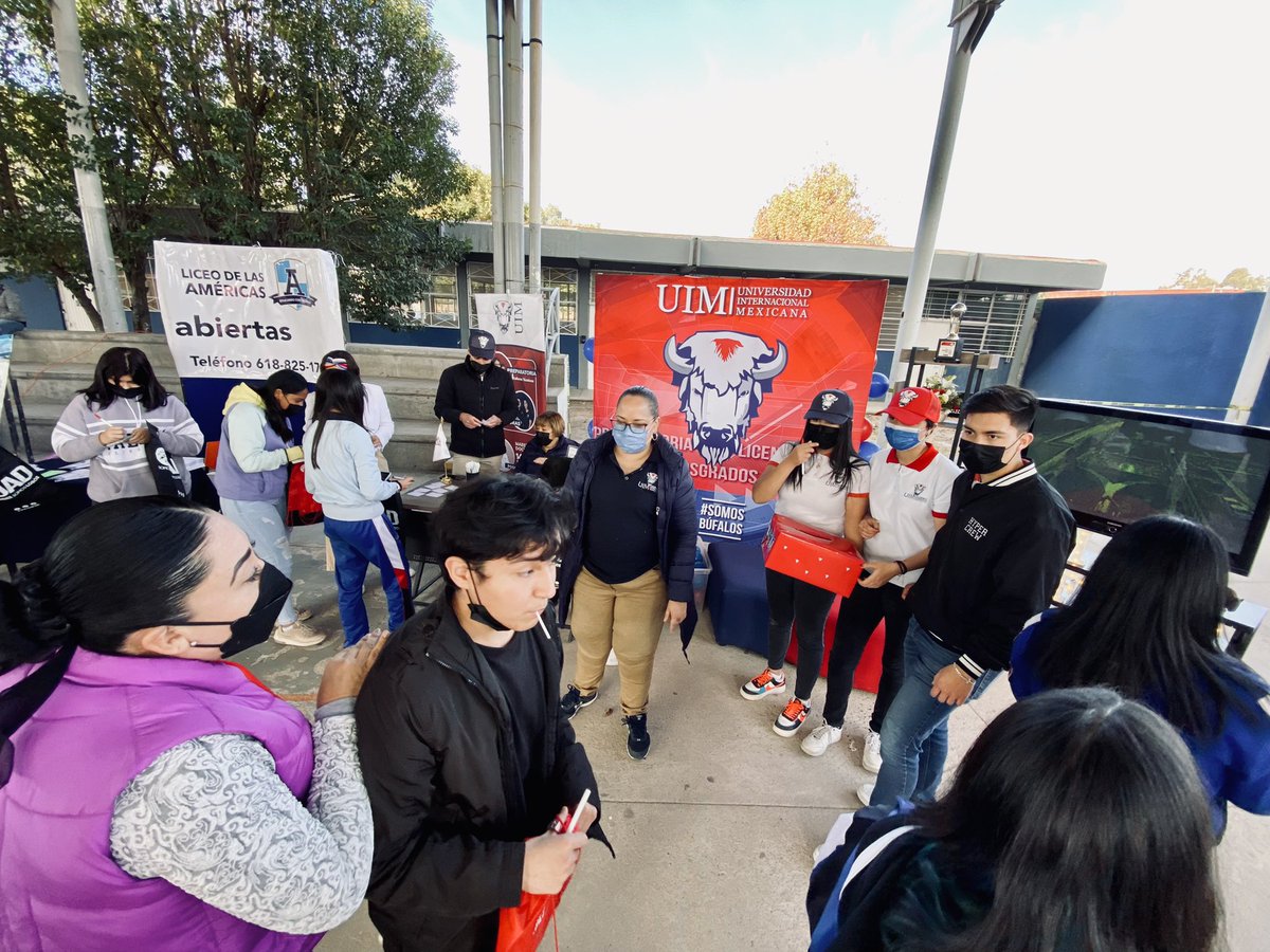 uim_bufalos's tweet photo. #AlMomento| Nos encontramos en la Expo ESIMA con nuestra oferta educativa para alumnos que desean continuar con su crecimiento y entrar a nuestra #PrepaUIM. 👩🏻‍🎓🧑🏻👦🏻

¡Únete a la Manada Búfalo! 🦬 

#SomosBúfalos #SomosUIM https://t.co/c6GlPCxl4W