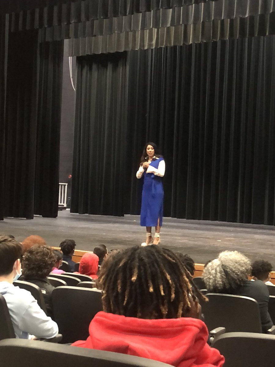missmooretba's tweet photo. Thank you @NaidaForCoroner for coming to speak at @BlythewoodHigh ! Your no’s are just “not right nows”. https://t.co/KtyVijDBzs