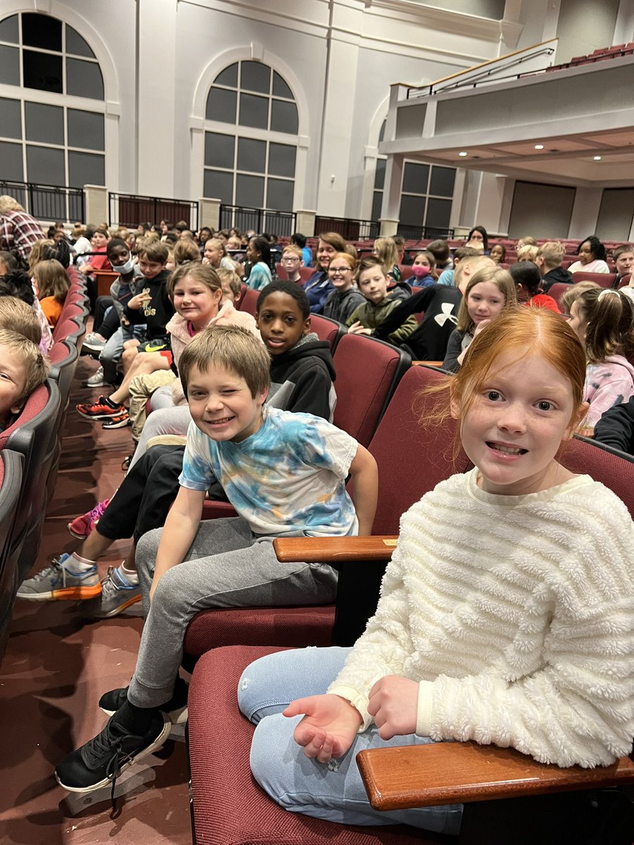 kvdriskell15's tweet photo. Soo proud of our students who performed in the Space Pirates play @TGScottElem They did phenomenal job! Thank you @lynneth_whitten for all your hard work! https://t.co/sJE9gDdzTa