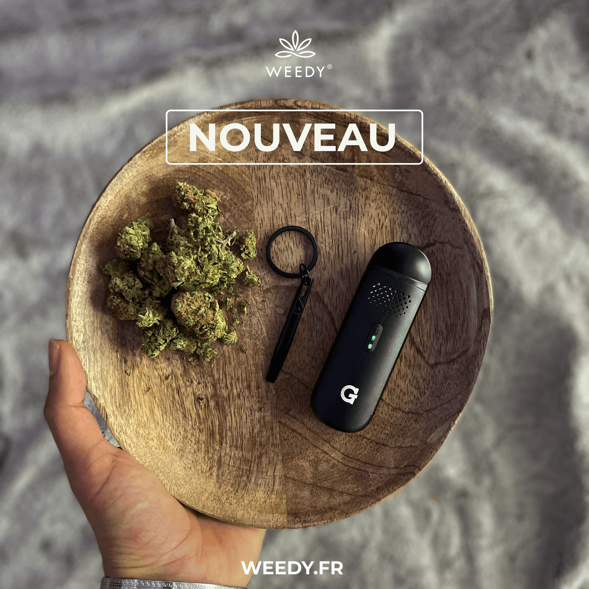 weedyfrance's tweet photo. NOUVEAUTÉ -  LE #GPenDash 🌬🌱

Un #vaporisateur puissant, ultra-discret et léger. Un prix mini, pour un vapo qui a tout d’un grand 😌.

Profitez d'1G de #RoyalCheese offerts 🌱🧀 ! 

Pour découvrir le mode d'utilisation, c'est par ici : https://t.co/ehntN09hNf https://t.co/KDeJxF0uyZ