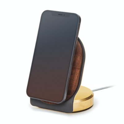 I just received a gift from Ortega via Throne Gifts: Wood MagSafe Stand. Thank you! https://t.co/MaHrc6PHT3<a href="/tag/throne"class="tags"><span>#throne</span></a><a href="/tag/wishlist"class="tags"><span>#wishlist</span></a>