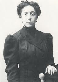 18 febrero 1913.- Los padres del Presidente Madero, sus hermanas y su esposa, Sara Pérez Romero, piden asilo en la Embajada Japonesa, lugar en donde pasan esa noche.