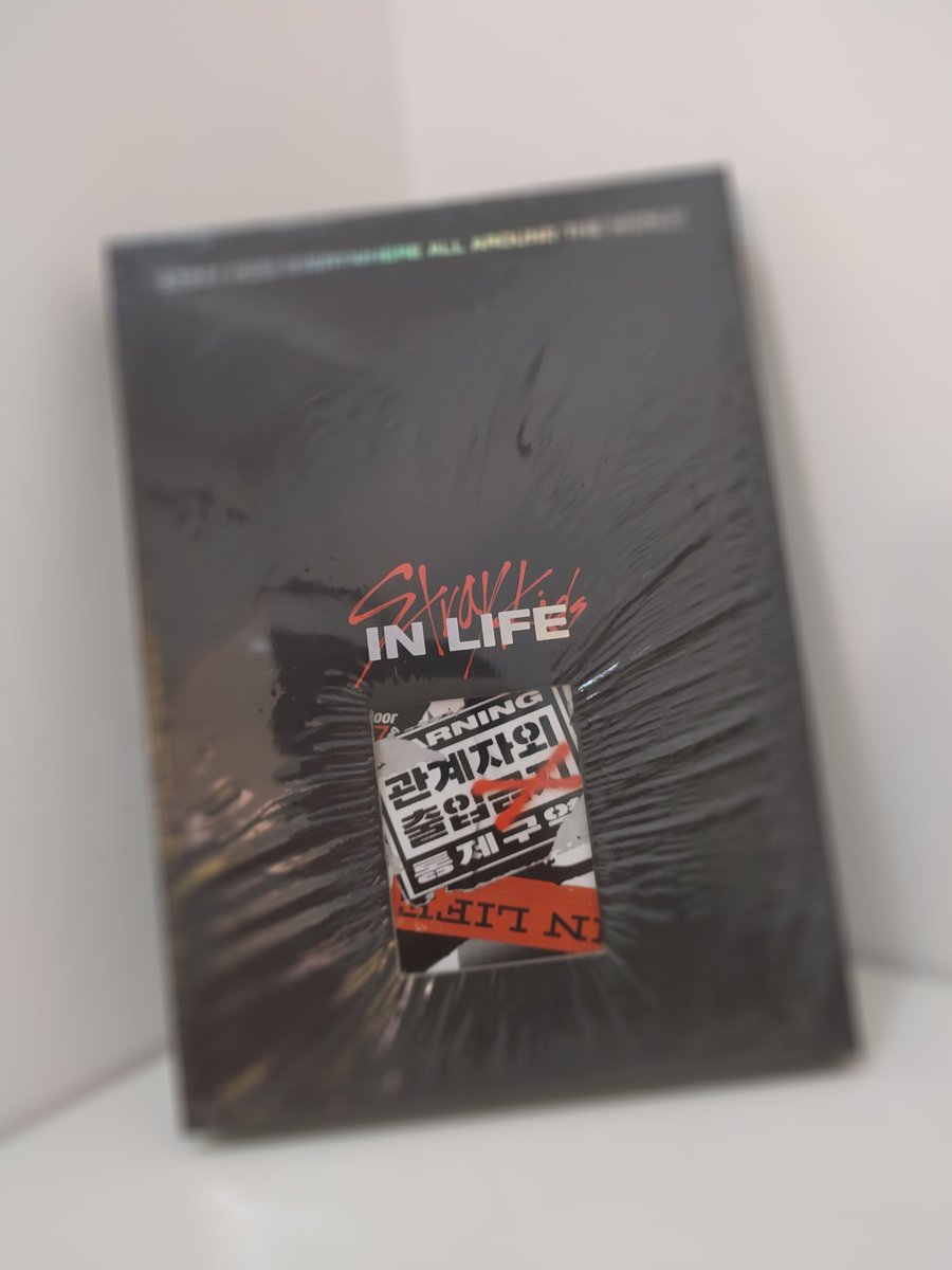 STRAYKIDS - IN LIFE - LIMITED VER.

💵 • 220,00