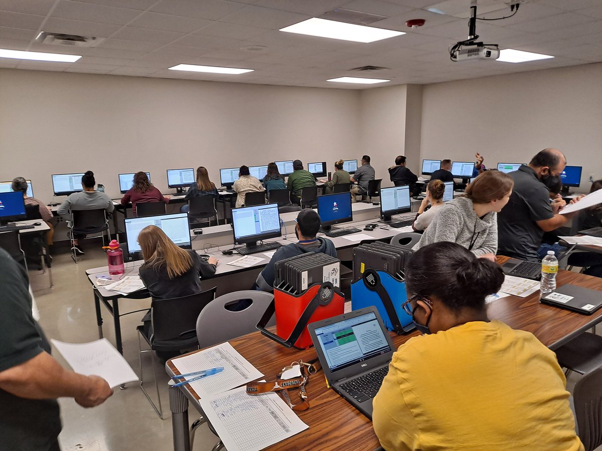 Mccormick ELA, math, science and social studies teachers are all TELPAS calibrating, this is what I call team work. @HCISDELLs <a href="/Sarasparks21/">Sara Sparks</a>