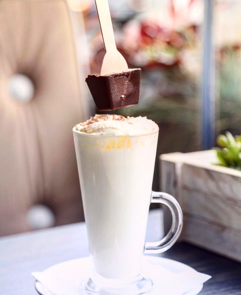 It’s perfect hot chocolate weather ⛈🍫🥛☕️ come and shelter from #stormeunice