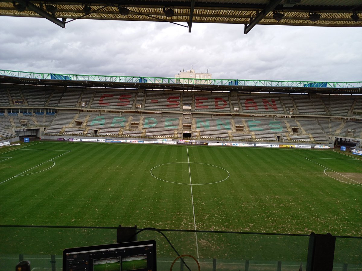 MBetmale's tweet image. En 1999 avait lieu un des @_CSSA @LEMANSFC les plus spectaculaires et marquants. Aujourd&apos;hui le contexte est différent, mais cette affiche n&apos;en est pas moins importante. RDV 18h45 sur FFFTV #CSSALMFC #LiveVideo