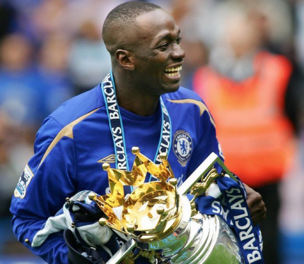 Happy birthday to one of the best to do it what a player Claude Makelele    