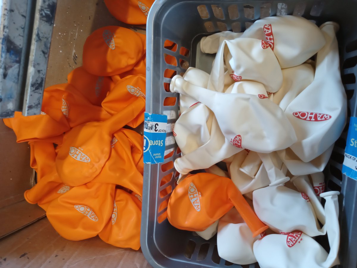 BalloonsPrinted's tweet photo. We have been busy printing balloons for our online Etsy shop over the past few weeks, love it.
#celebrationballoons #printedballoons #printersnewtownabbey #balloonsnewtownabbey https://t.co/7dXf86aFfr