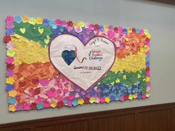 TomballISD's tweet photo. It's Feel Good Friday in @TomballISD!

@TISDCPJHS students and staff collaborated to form a kindness and service-based organization, Cougars 4 Kindness. #DestinationExcellence

Read more: https://t.co/uW80s4GJ1V https://t.co/WMYYolpT1u