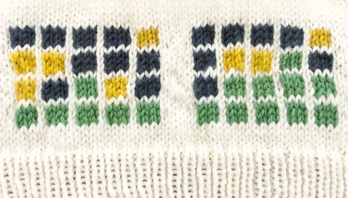 Continuing my one-woman quest to put all the @NYTimesGames on hats: Wordle edition! ⬜🟨🟩 Fun fact: I came up with this design by making my friends guess the word KNITS! <a href="/powerlanguish/">Josh Wardle</a> let me know if you want one!! 🙂