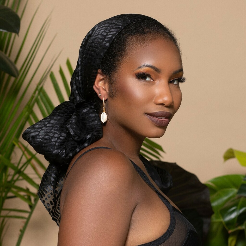 ceeceesclosetny's tweet photo. Show off your wild side in Cee Cee's latest release Safari Nights
Text “cute” to 1-844-910-3493 and never miss a drop at https://t.co/pkig3jcFtL 👑
#teamceecee #ceeceesclosetnyc #blackownedbusiness #womanownedbusiness #womensupportingwomen #shesdope #se… https://t.co/R6DkZowm4M https://t.co/6NNNfOjsKC
