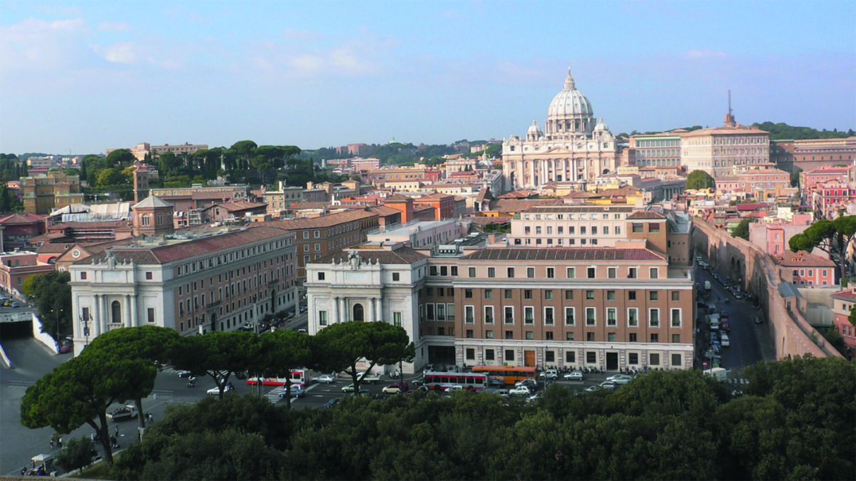 vaticannews_fr tweet picture
