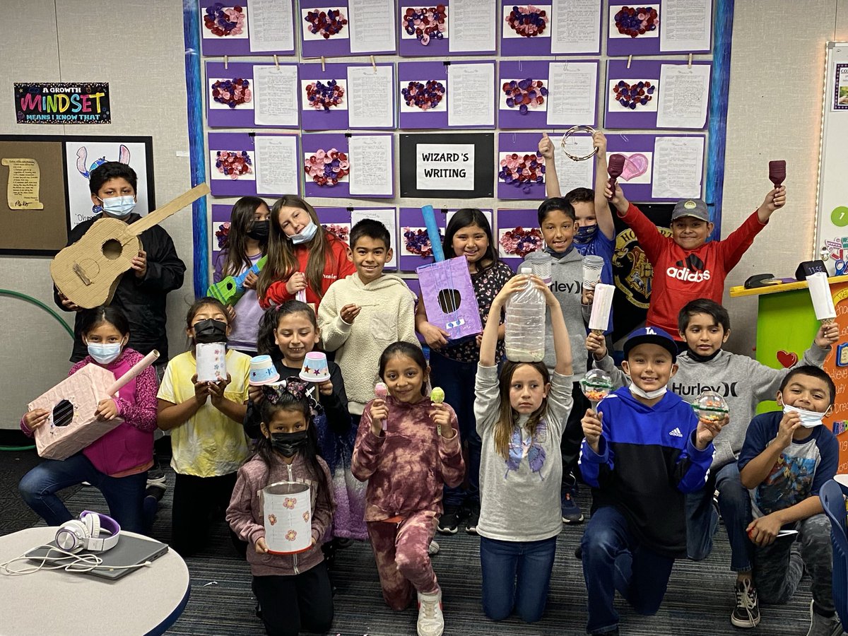 mwong43's tweet photo. Room 43 enjoyed making their monthly family Steam project! This month was creating a musical instrument 🎻. I love their creativity and passion for learning. @HarvestHawks @DanielTodd_ https://t.co/SSnZhyA7eI