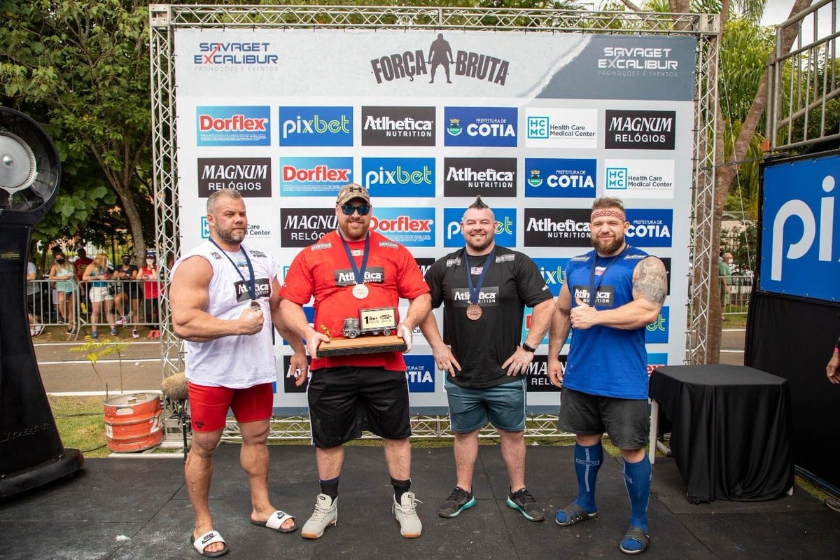 PMSimferopol's tweet photo. 🆕Athlete-strongman from #Omsk🇷🇺 Dmitry Skosyrsky successfully participated in an annual power extreme contest #ForçaBruta held in #Brazil🇧🇷, and showed very impressive results!
Congratulations👏🎇!
#DoSports💪 and #BeSafe❤!
#Russia🇷🇺 https://t.co/GtwlADWWsu