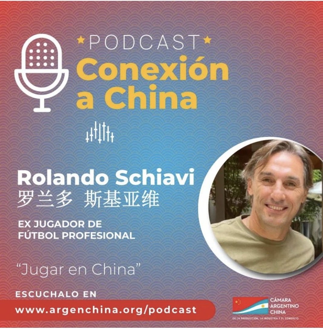 El flaco Schiavi la rompió en Boca, en Estudiantes y también en China 🇨🇳 ⚽️. En este podcast de la Cámara Argentino China cuenta su experiencia! argenchina.org/new-slug/rolan…