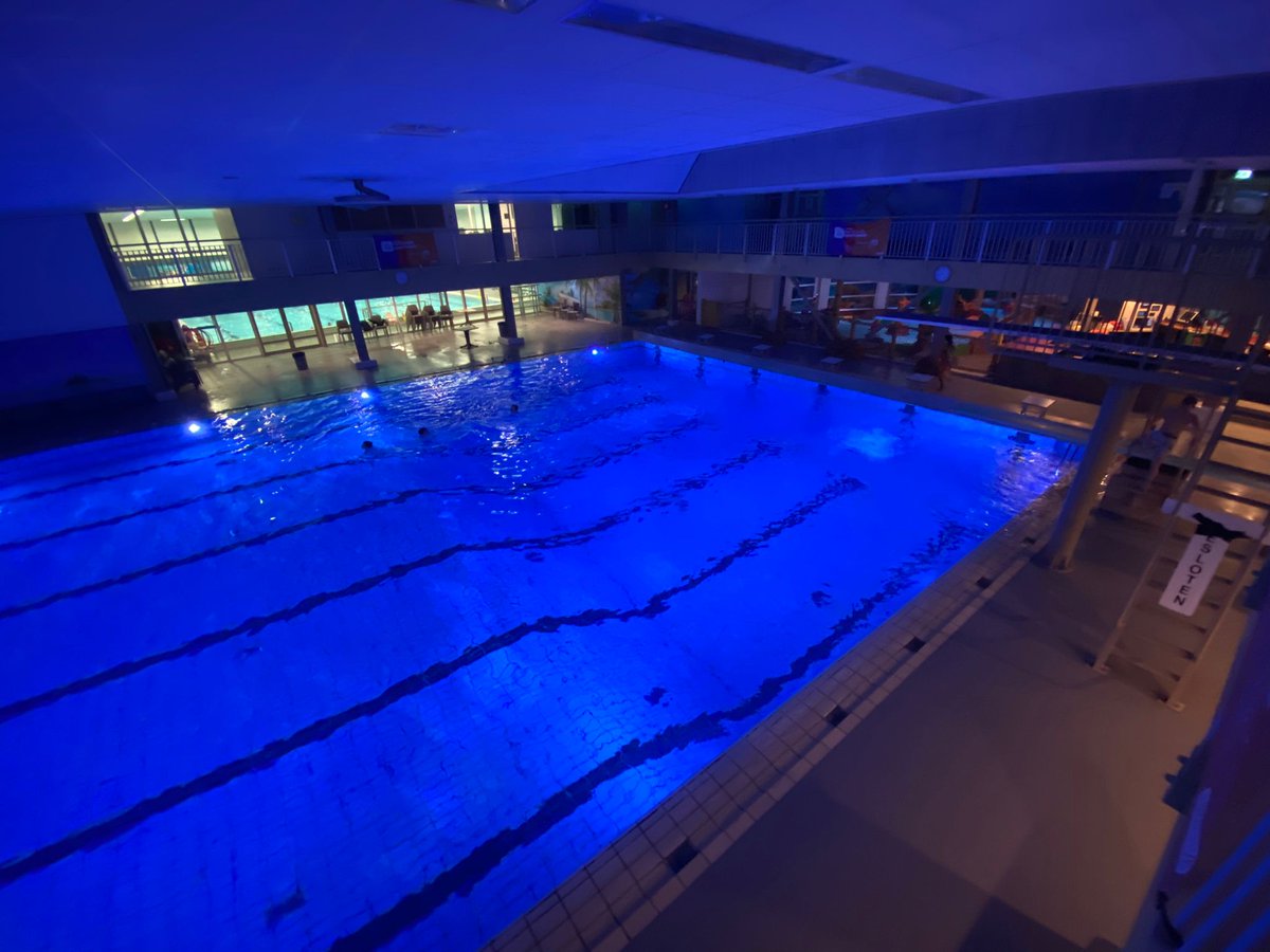 TIJDELIJKE SLUITING

Vanwege de storm is ons pand per direct gesloten!

Morgen verwachten wij onze reguliere programmering te kunnen draaien.

#storm