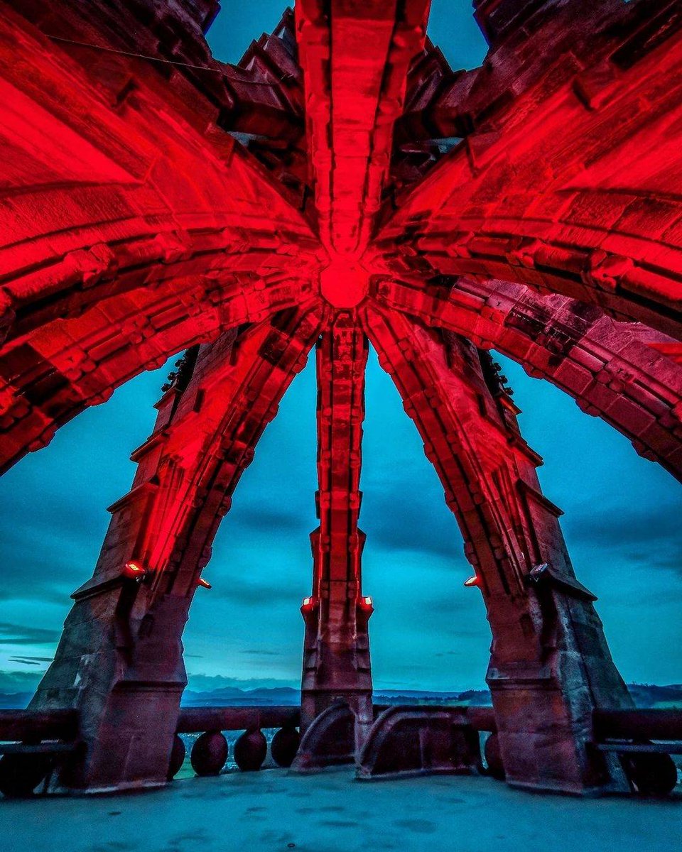 StirlingAWS's tweet image. Sometimes all you need is a change in perspective! Brilliant photo of the crown of the National Wallace Monument by  IG/lee_smartt 

#WallaceMonument #Stirling @TheWallaceMon @VisitScotland