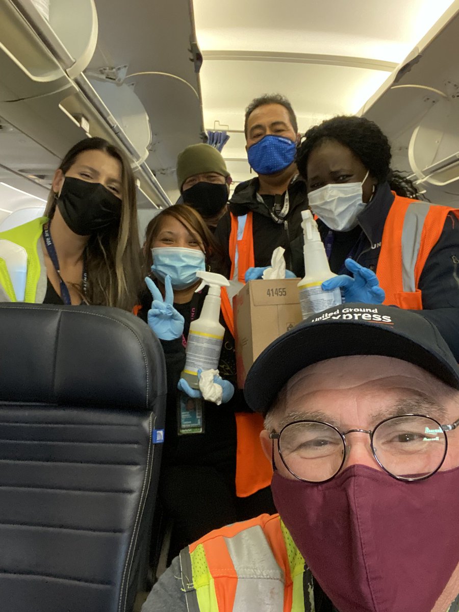 ZeyUnited's tweet photo. Always a pleasure to observe Tebie and his team from UGE. Thank you for all your hard work and dedication to team! #weareunited #beingunited #weareDEN @united @SalangaJ @jeremylehew @EFogelbergUGE @UAKirkORD @Bdubspub @kbbrown86united https://t.co/6iAb0oFBvj