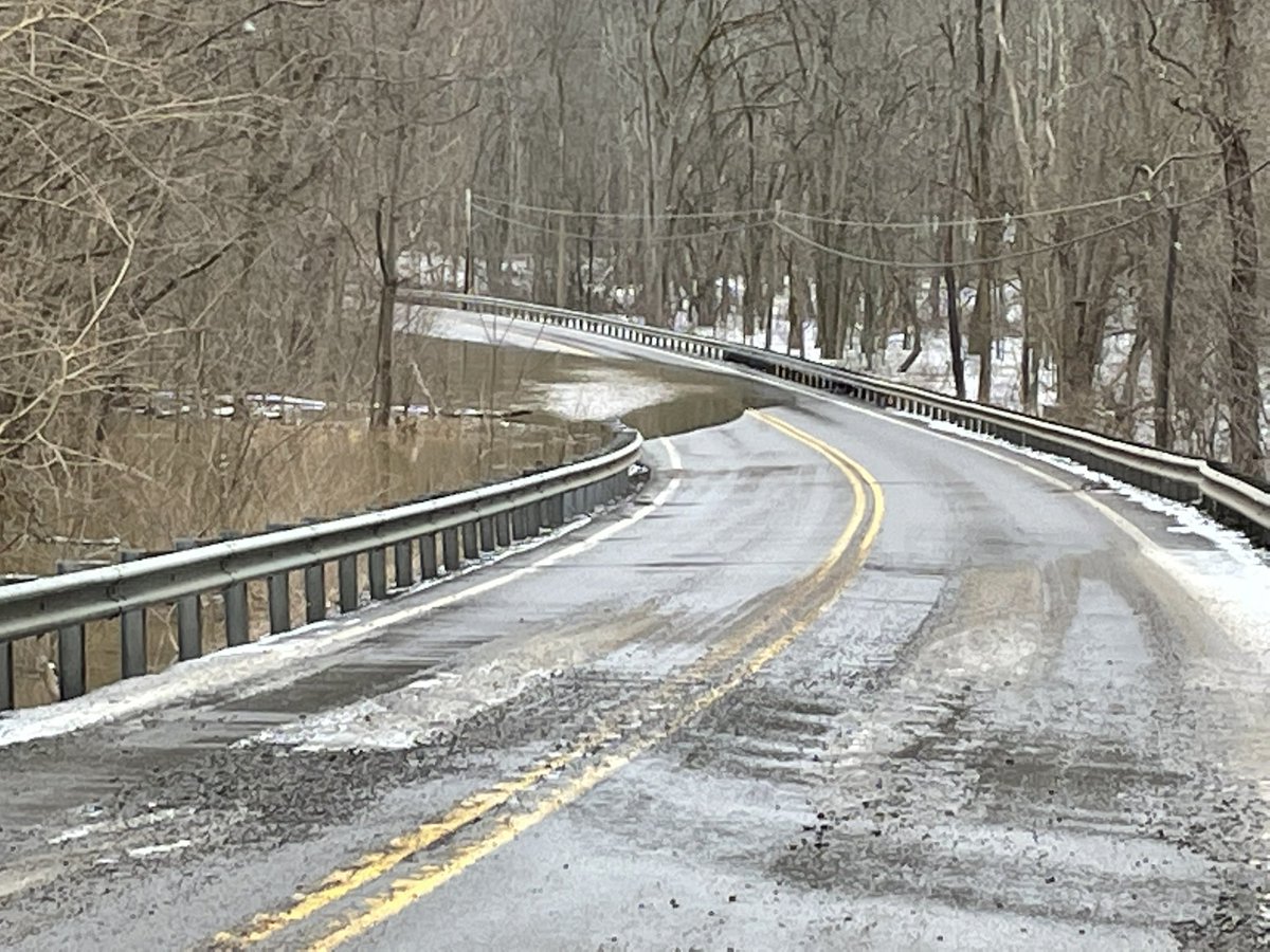 JOHNJgmckee's tweet photo. Beaver County flooding https://t.co/F6LU2HgRke