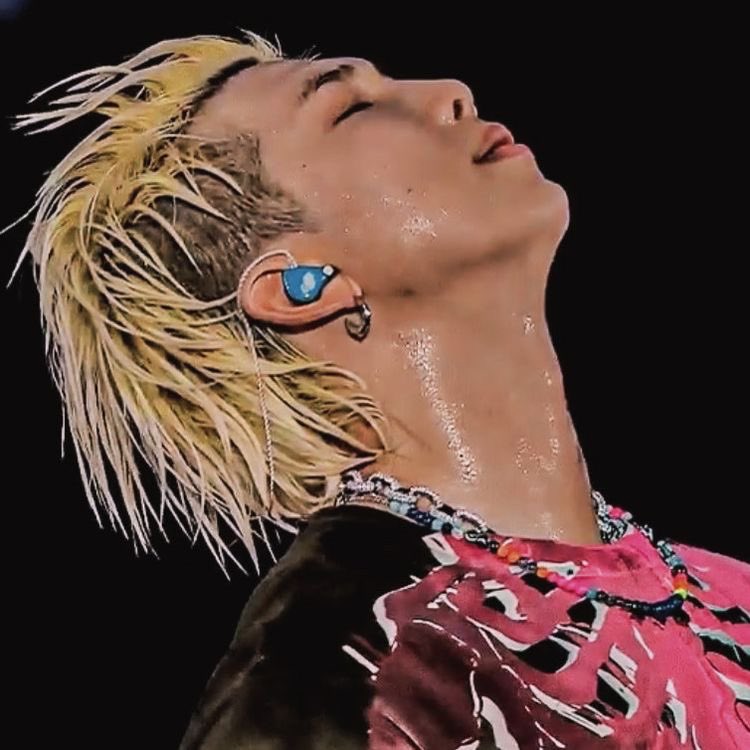 EB0YRM's tweet photo. this namjoon was unbelievable https://t.co/s8vlbomFaD
