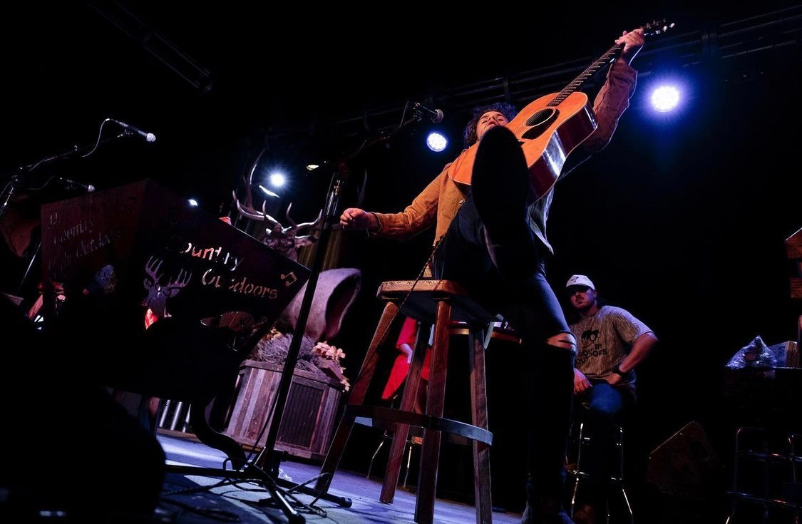 soarin', flyin'

📸 : Austin Friedline