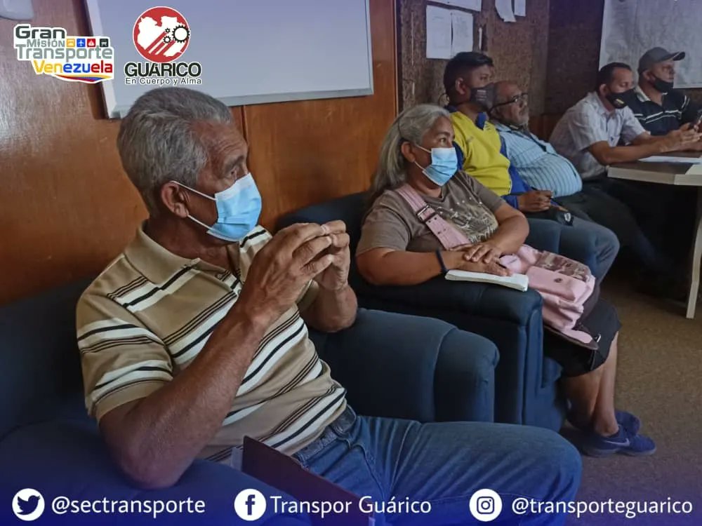 La comisión mixta para el Reordenamiento de Rutas y paradas de Roscio del Órgano Superior de Transporte de Guárico, establecieron acuerdos para garantizar un óptimo servicio de transporte público en el municipio Roscio.
<a href="/josemvasquez/">José Vásquez</a>

#ConductoresDeEsperanza
#TransporteGuárico
