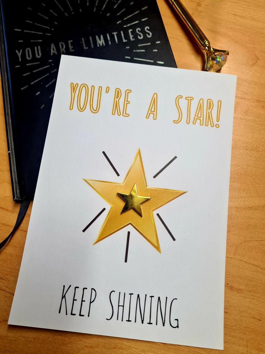ATTFE_CMPD's tweet photo. Today's #Wellbeing Boost 🤩 @ATT_FECollege ✨️

Such a lovely gift to receive from @PrincipalATTFE and the team 💛 #blessed #FEnomenal #keepshining https://t.co/pUQRHqEghJ