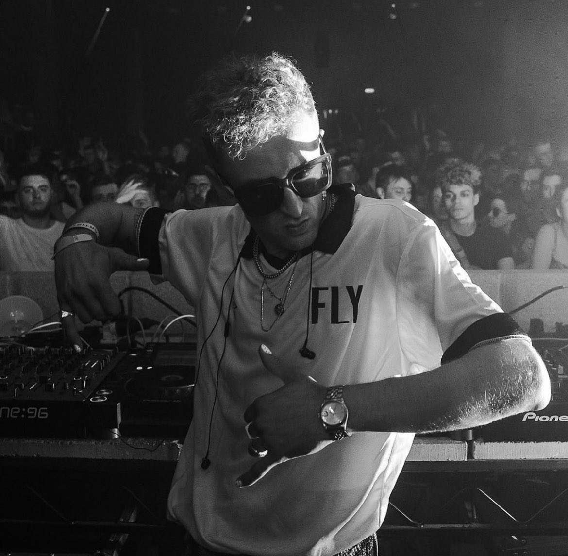 Tonight. <a href="/DenisSulta/">Denis Sulta</a> inbound 🏴󠁧󠁢󠁳󠁣󠁴󠁿 
Doors open 10:00pm