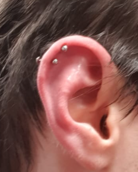 APPRECIATE MY NEW PIERCINGS https://t.co/wYpRLhetVF<a href="/tag/transdayofvisibility"class="tags"><span>#transdayofvisibility</span></a>