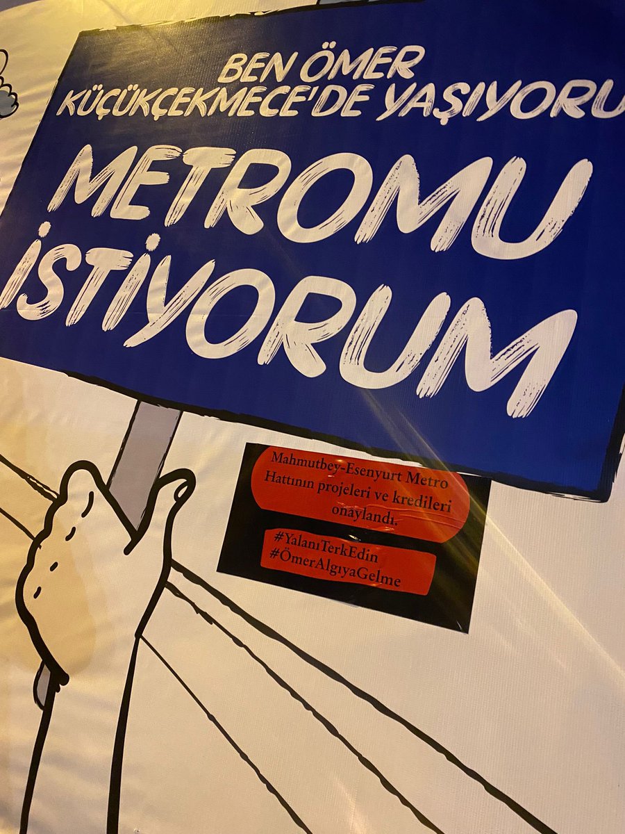 BirnurYagiz's tweet photo. Mahmutbey-Esenyurt Metro Hattının projeleri ve kredileri onaylandı.

Buna rağmen Bigboardlara “metromu istiyorum” diye kocaman puntolarla kocaman bir yalan atmanın
İstanbula, İstanbullulara ne faydası var? 

Bu halk yalanlarınıza doydu artık!

#YalanıTerkEdin
#ÖmerAlgıyaGelme https://t.co/FCosKcvsiE