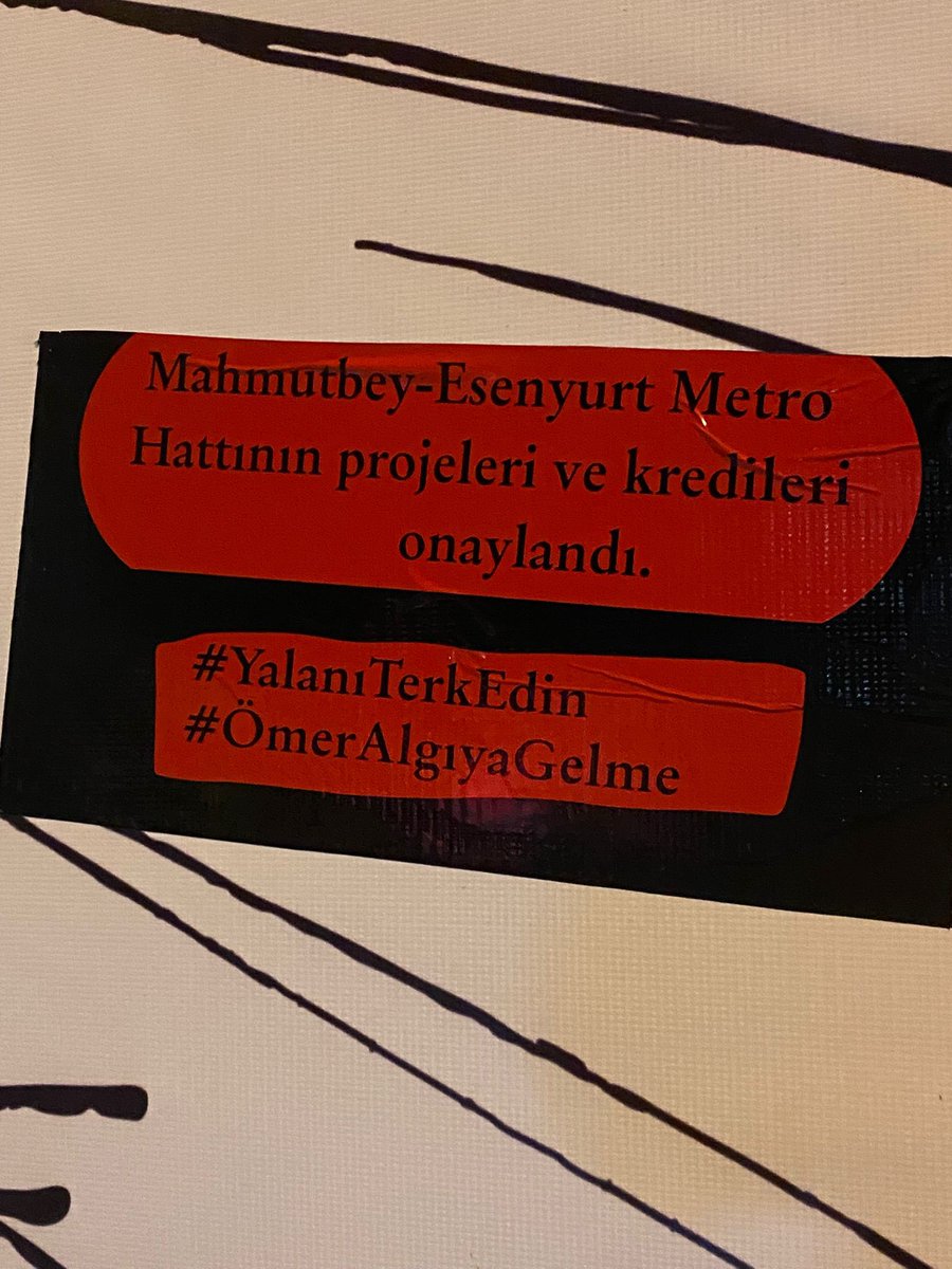 BirnurYagiz's tweet photo. Mahmutbey-Esenyurt Metro Hattının projeleri ve kredileri onaylandı.

Buna rağmen Bigboardlara “metromu istiyorum” diye kocaman puntolarla kocaman bir yalan atmanın
İstanbula, İstanbullulara ne faydası var? 

Bu halk yalanlarınıza doydu artık!

#YalanıTerkEdin
#ÖmerAlgıyaGelme https://t.co/FCosKcvsiE