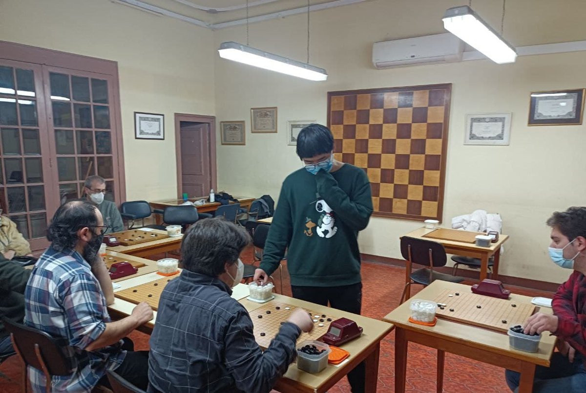 Calentando motores contra un gran oponente