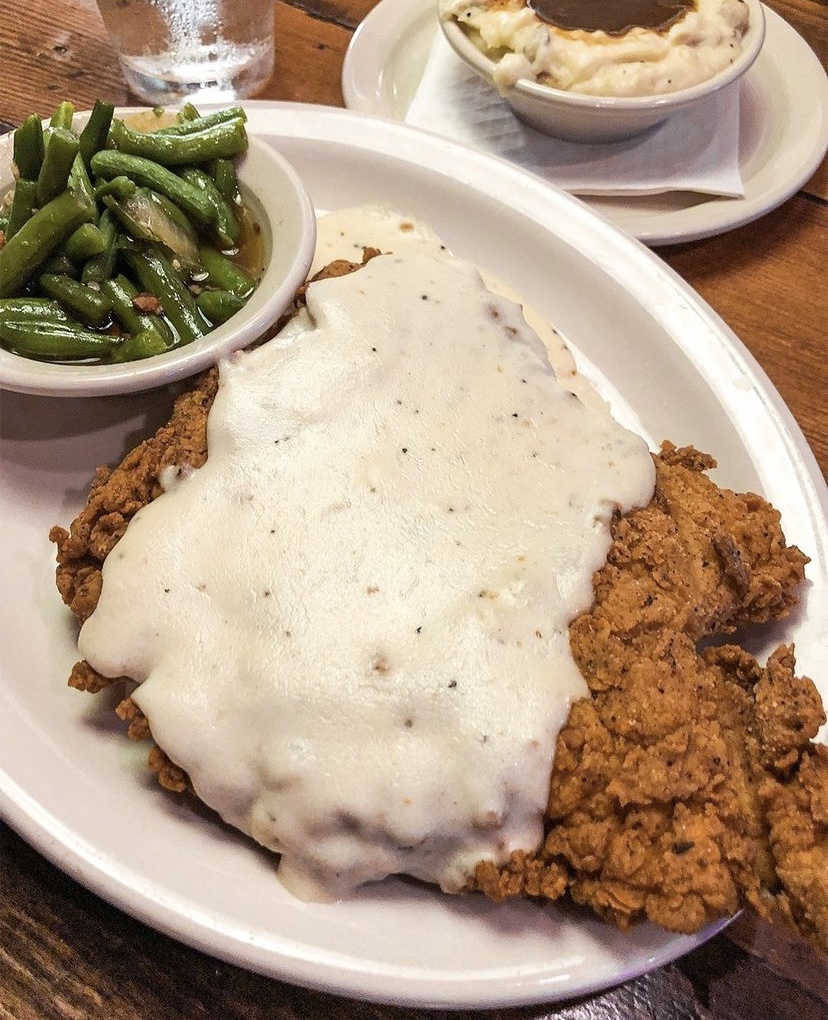 It's Friday- visit our friends at <a href="/texasroadhouse/">Texas Roadhouse</a> and treat yourself for lunch or dinner! 🥩
.
.
.
#FreedomCrossingAtFortBliss #FortBliss #FortBlissTexas #ShopFortBliss #TexasRoadhouse