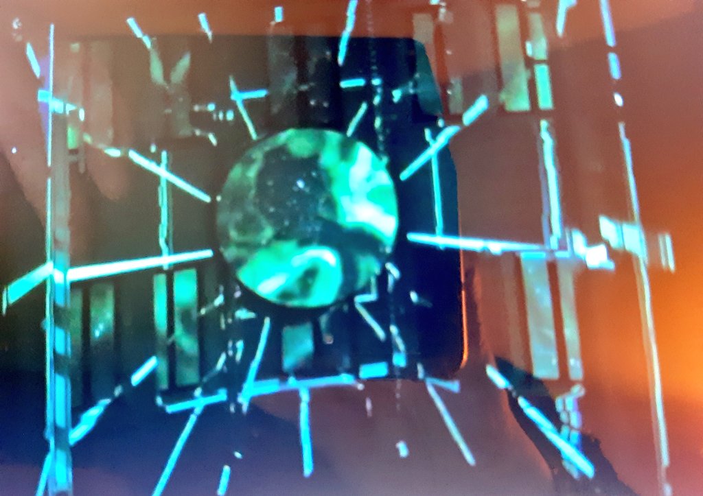 loutro1990's tweet photo. #Diginight

Un petit avant / après" pour la verrière de l'#ESD...

Ou comment enrichir un lieu grâce au vidéo mapping ? https://t.co/PVGzvirxYN