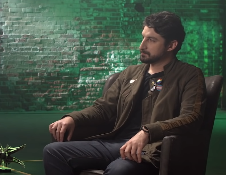 arizonagarbage's tweet photo. @Bungie @DestinyTheGame Not game related... but... someone can please ask George where he got this jacket? I need it in my life. https://t.co/0mKfzYeoql