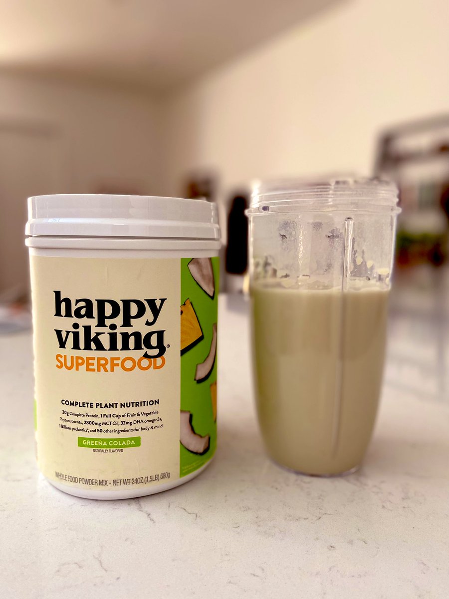 rramos1032's tweet photo. I may not have gotten flowers this Valentine’s Day, but I’m way happier with my #HappyViking superfood.  I’m glad I finally got to try it.  Now, time to crush the day the way @Venuseswilliams would!  💪🏼

#NotaSponsoredAd https://t.co/55YPfLynfI