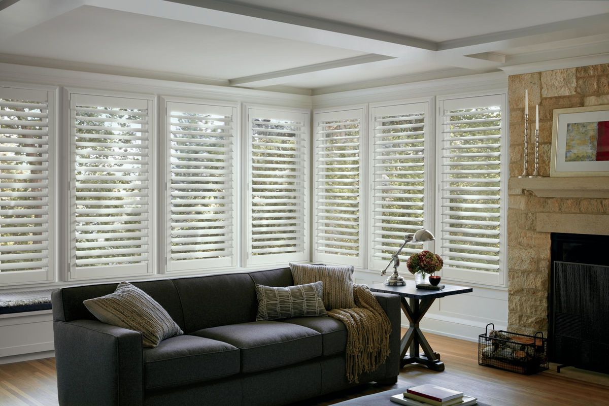 BlindscapesNM's tweet photo. The rich look of wood meets strength and durability with our NewStyle® Hybrid Shutters! NewStyle Shutters are perfect for high-energy family households where enthusiastic play and nonstop busyness are part of the daily scene. 

#HunterDouglas https://t.co/xQTkFKKQhT