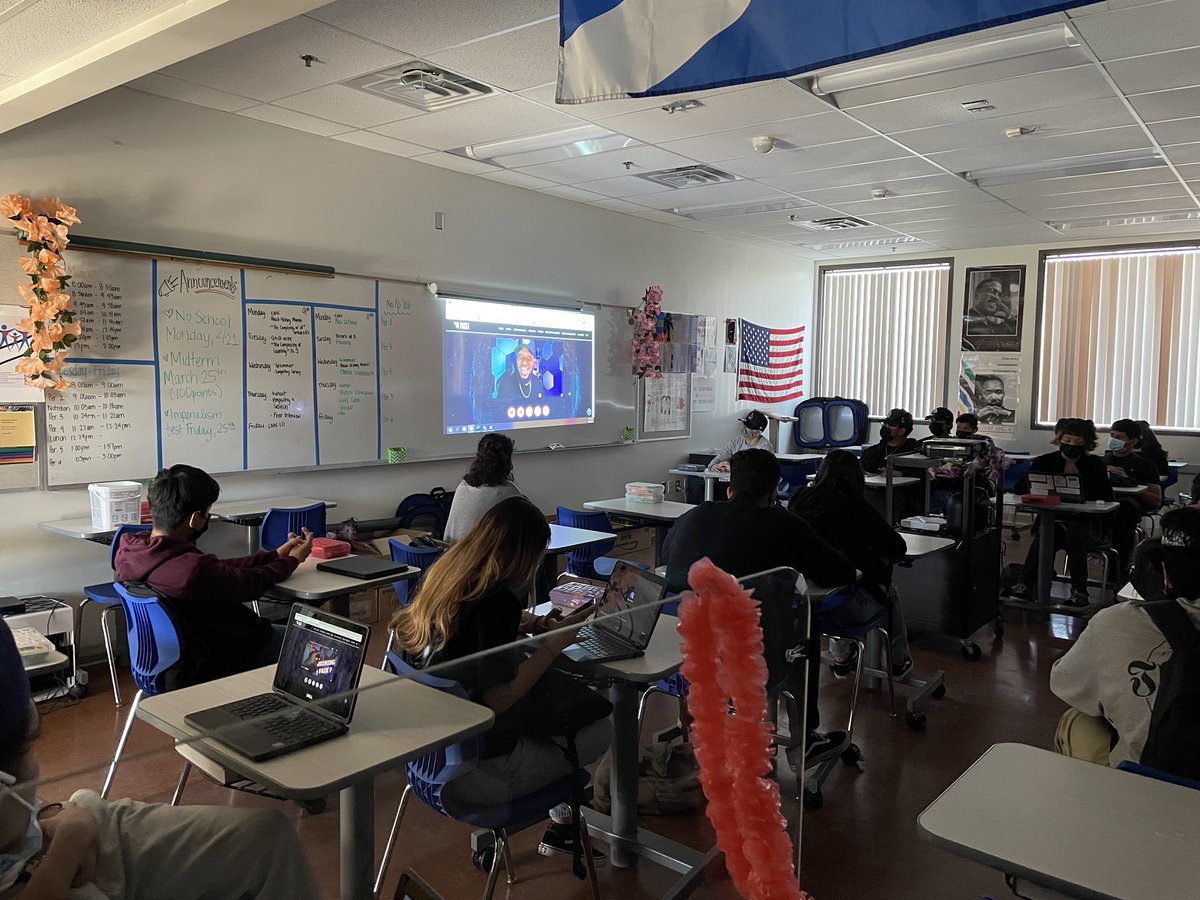 TheDeeMoe's tweet photo. Holdup, this was just sent to my phone rn….they really in the classroom watching my #FaZe1 submission 👀 got the vouch page up  and everything 🤣 Lets Goooo!!! 

Big W @FaZeClan whats good with a Top 100 spot? 😏 https://t.co/Di1v1dYaCK