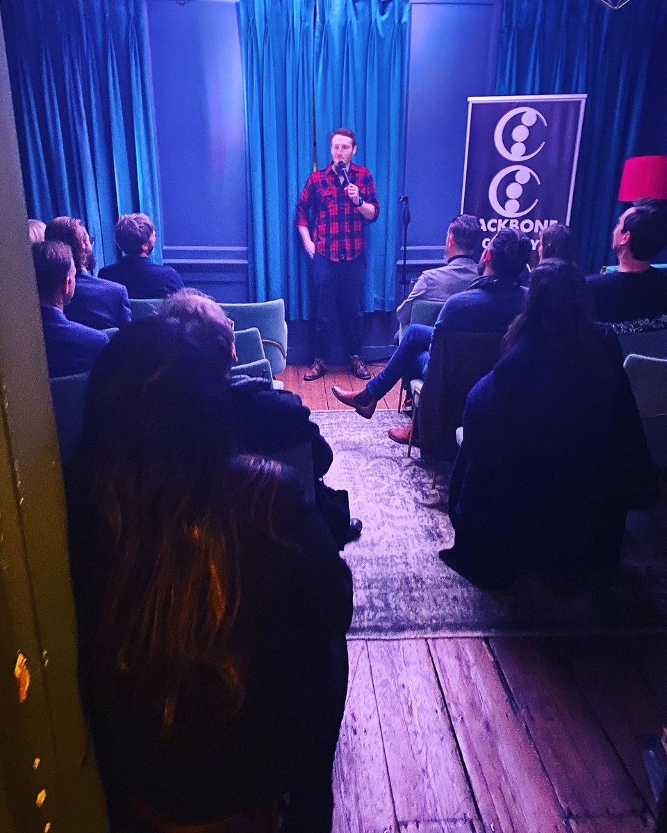 BackboneTheatre's tweet photo. Last night was another packed room at @blacksclubsoho! Someone said they actually hurt from laughing. We’re fine with that. https://t.co/W22e45Azg2
