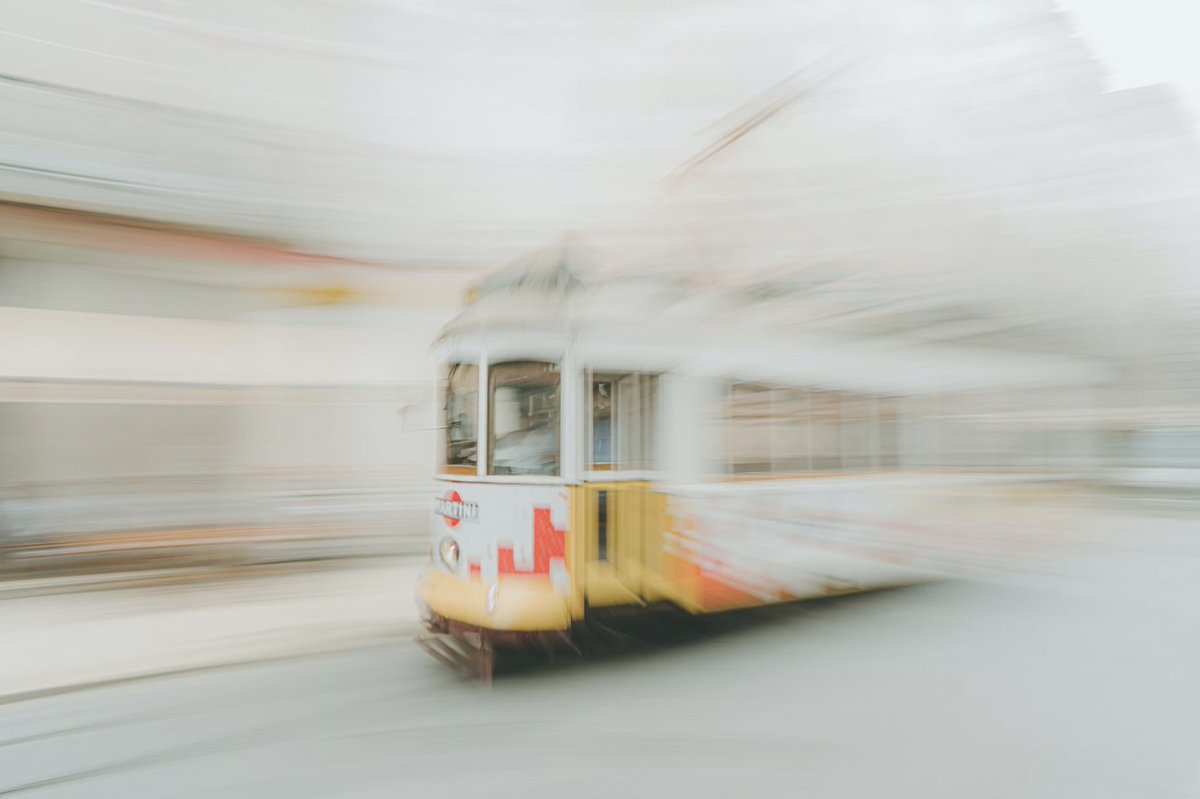 - lisboa - has started its auction, so happy! #NFT #nftphotography 

foundation.app/@dddiegortiz/f…