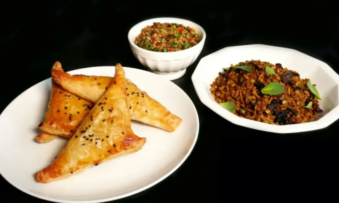 🎼 Chef Katherine will be preparing a light meal to accompany <a href="/ldnsymphonia/">London Symphonia</a>
 upcoming Tiferet concert🎼 
Enjoy a unique, handmade, lovingly curated Sephardic takeaway dinner alongside the beautiful music of <a href="/Avivachernick/">Aviva chernick</a> 
For tickets and menu details: buff.ly/357Jidt