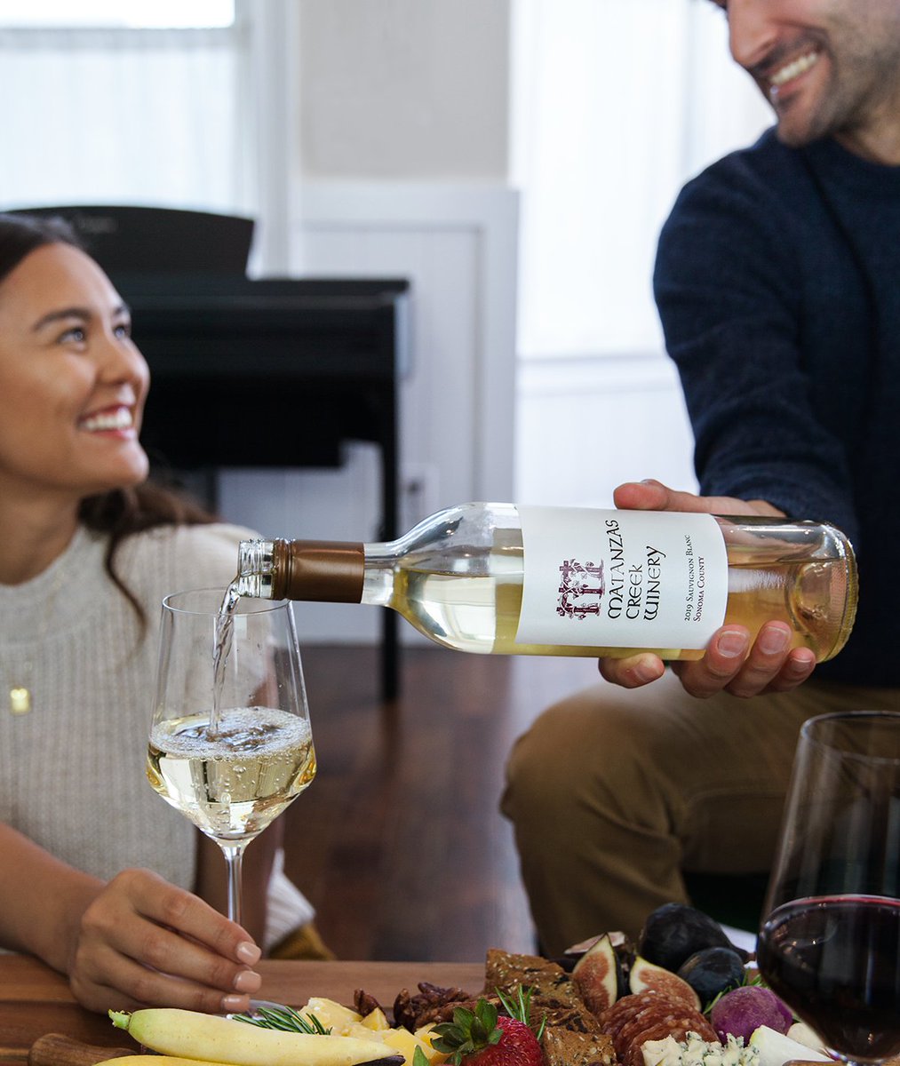 Cheers to #GlobalDrinkWineDay! 🥂 
⠀⠀⠀⠀⠀⠀⠀⠀⠀⠀⠀⠀⠀⠀⠀⠀⠀⠀⠀⠀⠀⠀⠀⠀⠀⠀⠀⠀⠀⠀
We would love to know which Matanzas Creek wine you are cheersing #GlobalDrinkWineDay with!🍷👇
