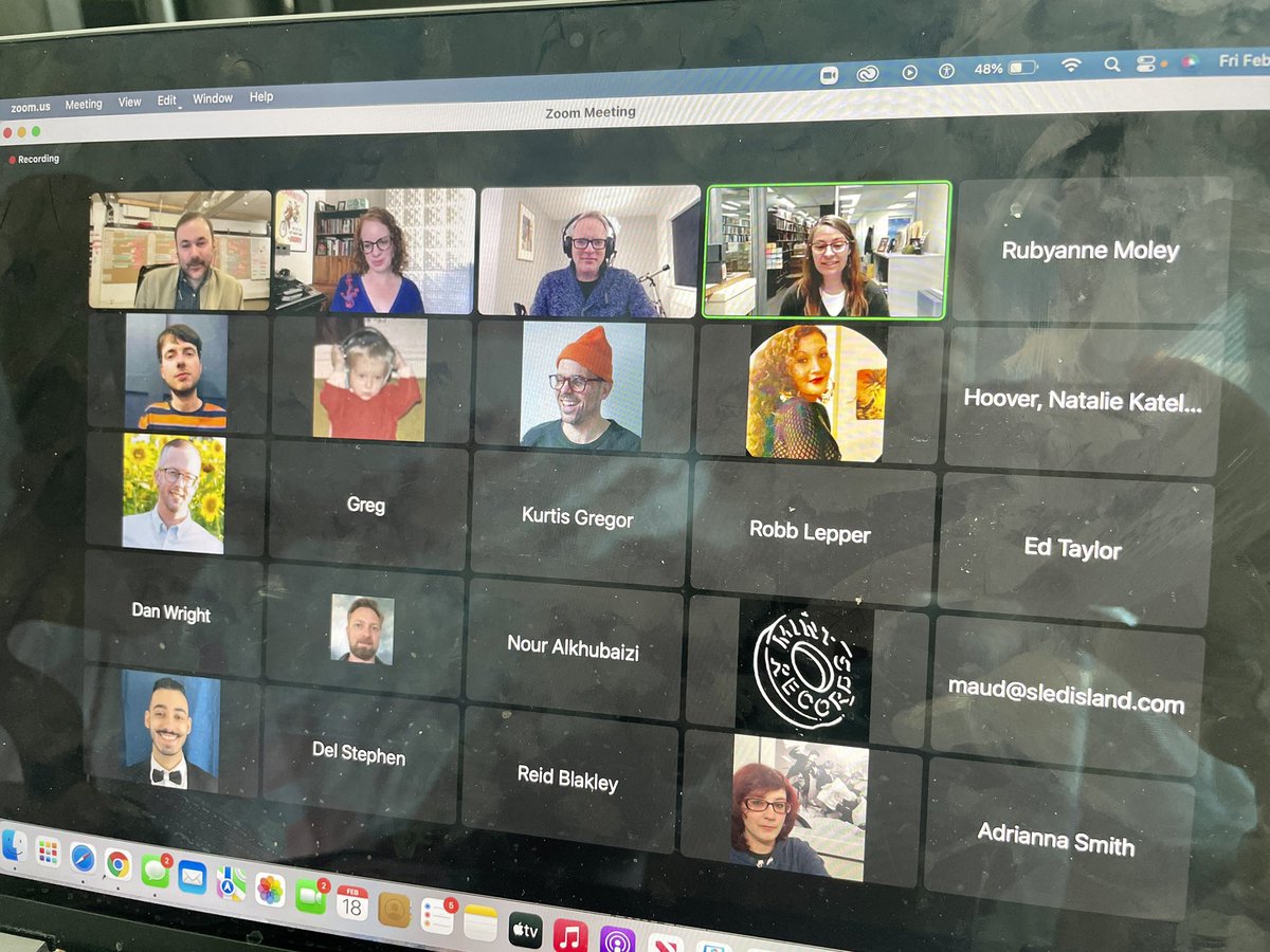 MoleyRuby's tweet image. Introductions! 25 people on zoom as panelists talk about their positions and motivation behind perseverance in the digital industry. #byta